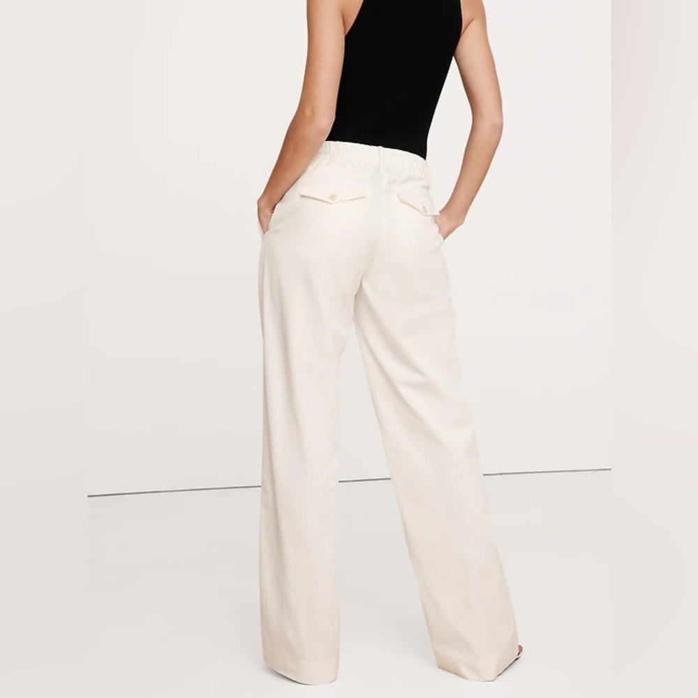 NWT! Banana Republic Ivory The Everyday Wide Leg Pant 🩷 - Picture 2 of 6